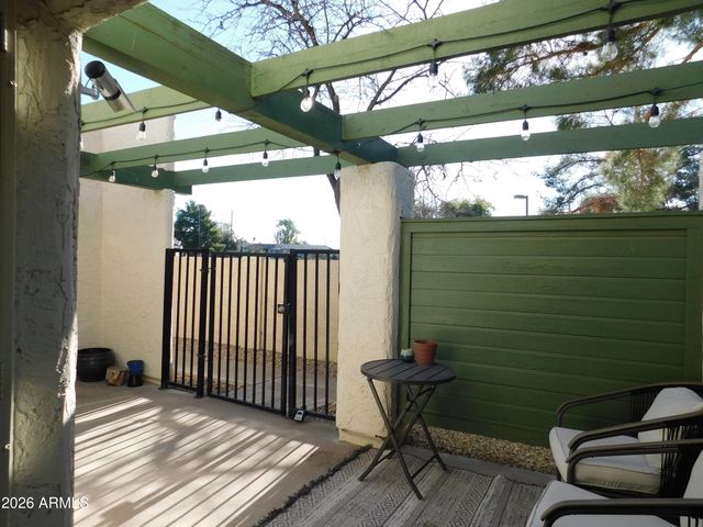 651 S ALLRED Drive, Tempe, AZ 85288