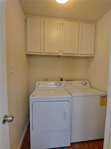 8340 Fathom CIR 401D, Austin, TX 78750