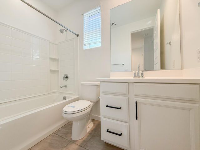 3811 S 64th Drive, Phoenix, AZ 85043