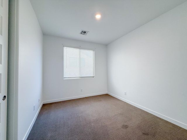 3811 S 64th Drive, Phoenix, AZ 85043