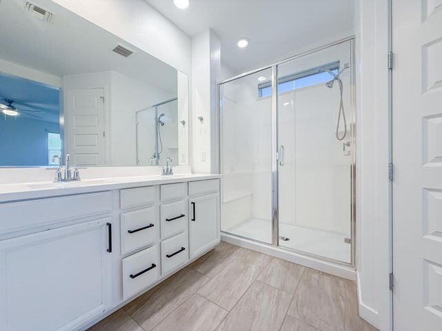 3811 S 64th Drive, Phoenix, AZ 85043