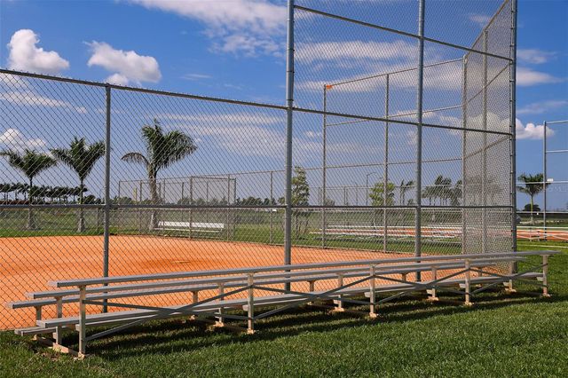 7824 CENTAURUS WAY, Sarasota, FL 34241