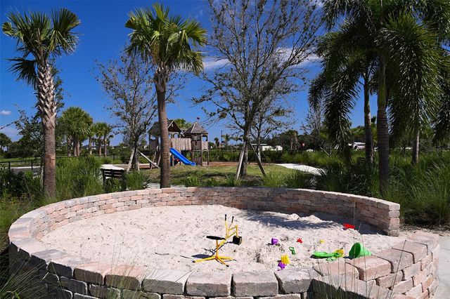 7824 CENTAURUS WAY, Sarasota, FL 34241