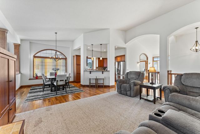 19822 Dawson Lane, Farmington, MN 55024