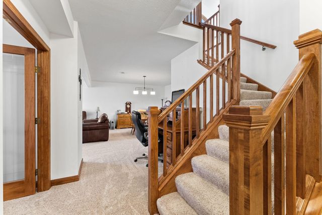 19822 Dawson Lane, Farmington, MN 55024