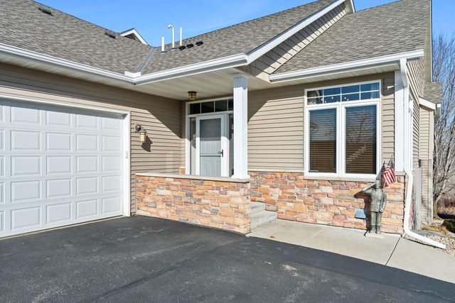 19822 Dawson Lane, Farmington, MN 55024