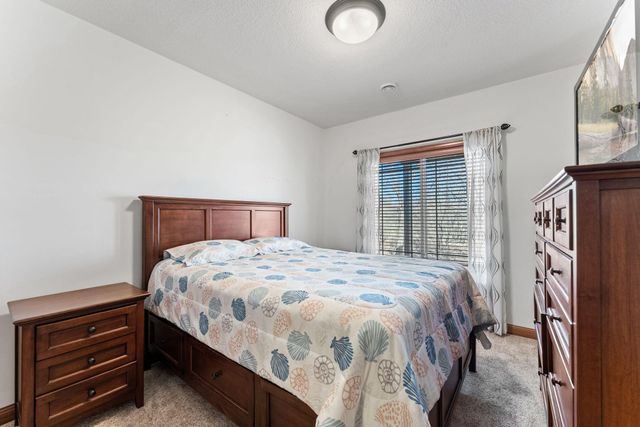 19822 Dawson Lane, Farmington, MN 55024