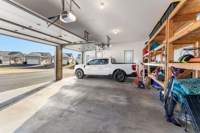 19822 Dawson Lane, Farmington, MN 55024