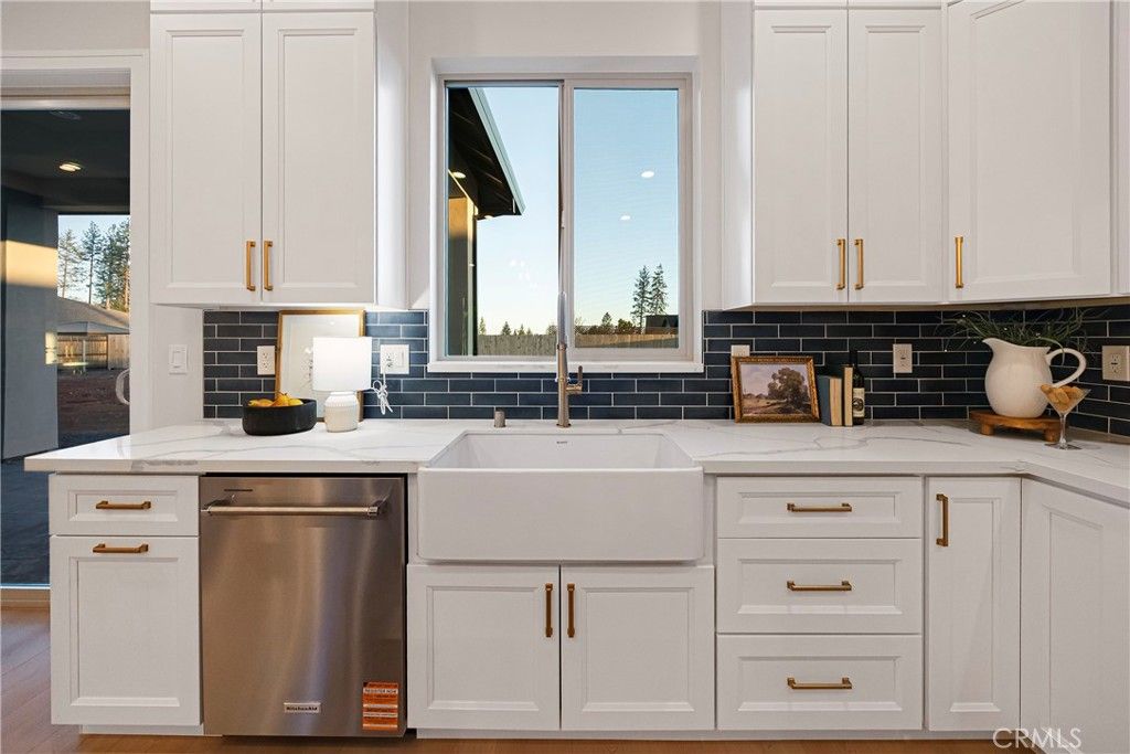 Image 15 of property listing at 500 Sunset Drive, Paradise, CA 95969