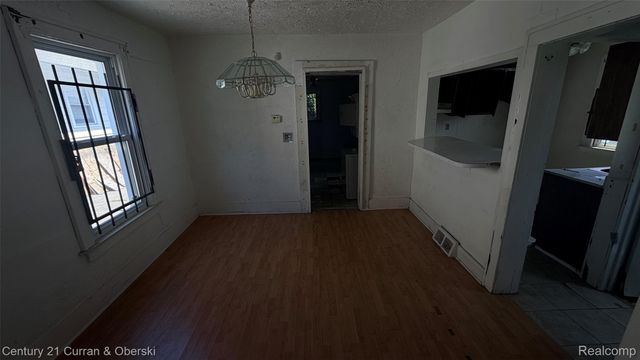 2951 S Edsel Street, Detroit, MI 48217