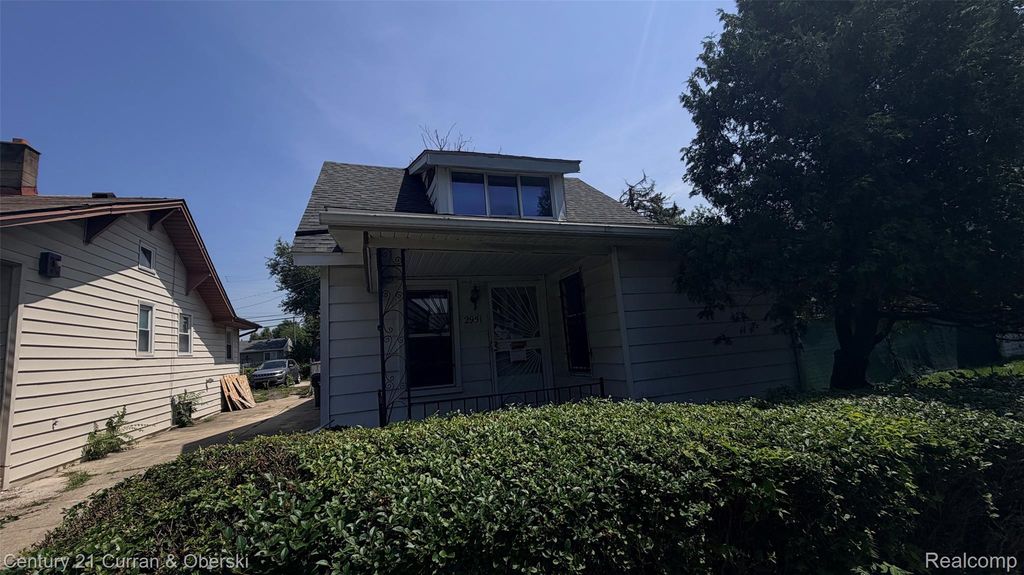 2951 S Edsel Street, Detroit, MI 48217