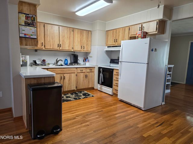 5328 Elaine Drive, Toledo, OH 43613