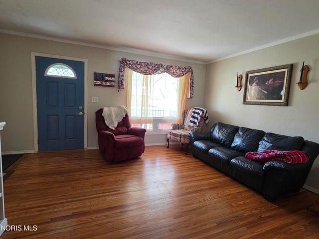 5328 Elaine Drive, Toledo, OH 43613