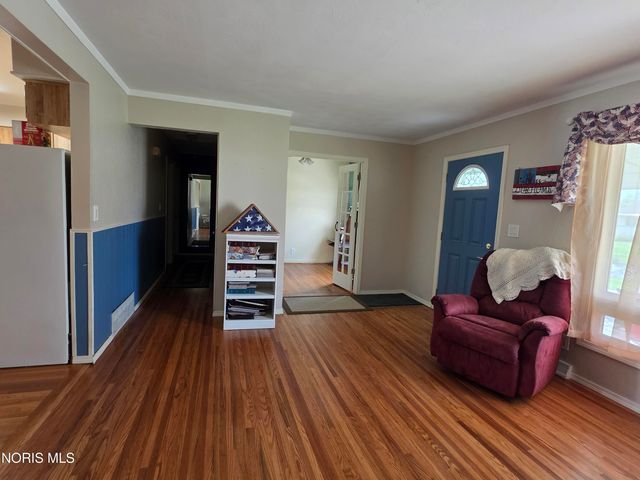 5328 Elaine Drive, Toledo, OH 43613
