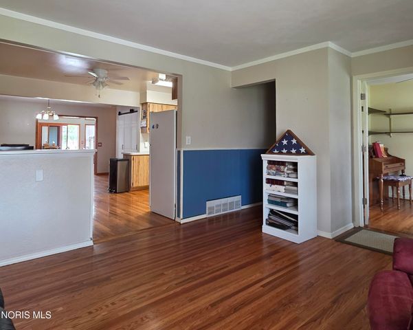 5328 Elaine Drive, Toledo, OH 43613