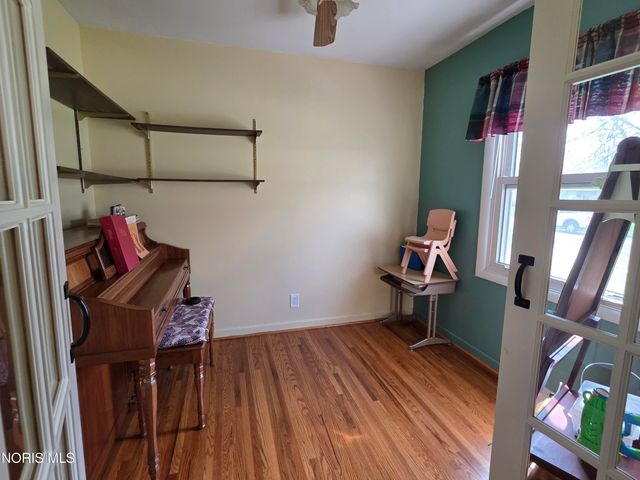 5328 Elaine Drive, Toledo, OH 43613