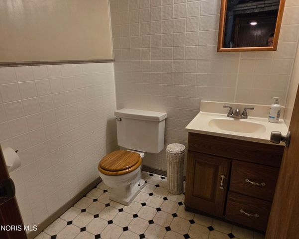 5328 Elaine Drive, Toledo, OH 43613