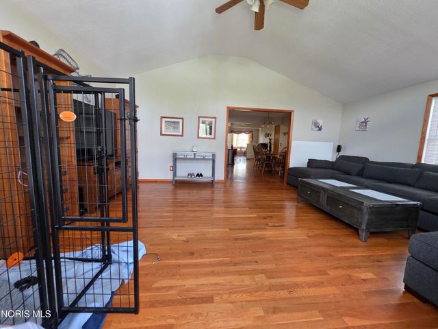 5328 Elaine Drive, Toledo, OH 43613