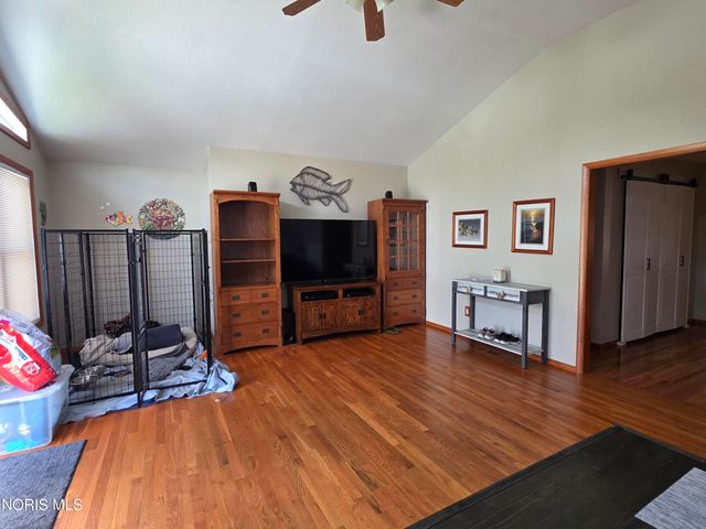5328 Elaine Drive, Toledo, OH 43613