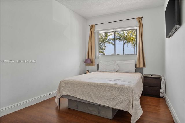 4713 N Pine Island Road, Sunrise, FL 33351