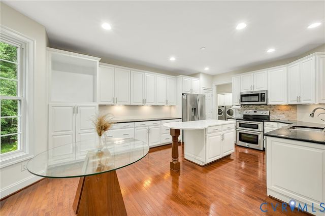 3718 Edenfield Rd, Chesterfield, VA 23113