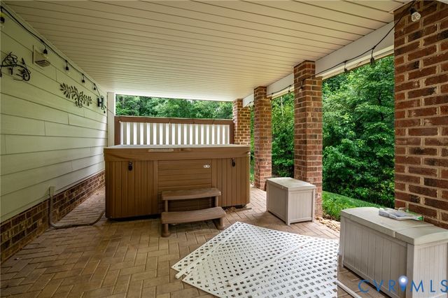 3718 Edenfield Rd, Chesterfield, VA 23113
