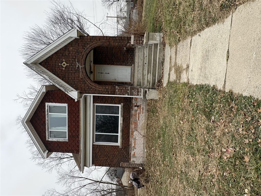 18709 Goulburn Street, Detroit, MI 48205