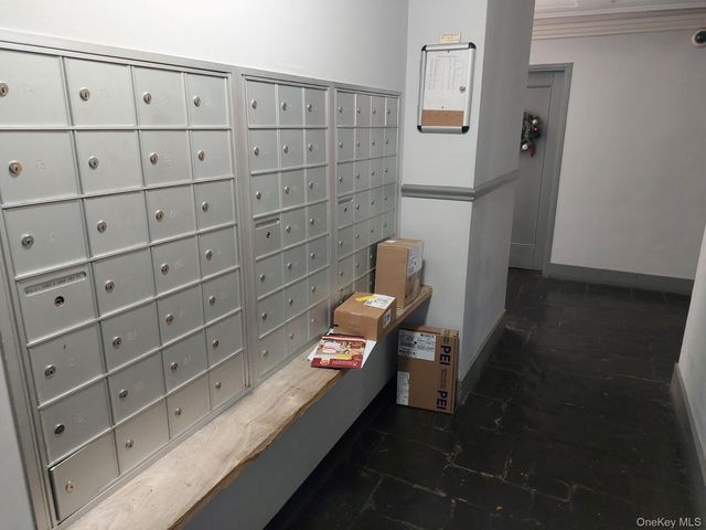 101 Ellwood Avenue 6H, Mount Vernon, NY 10552