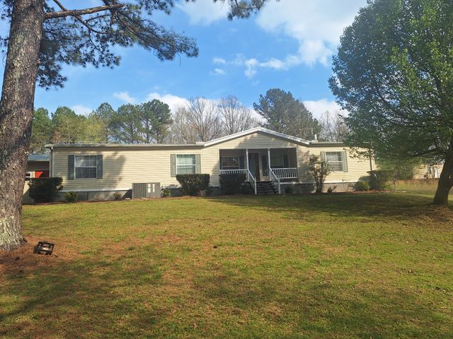 20 Gaston Dr, Leoma, TN 38468