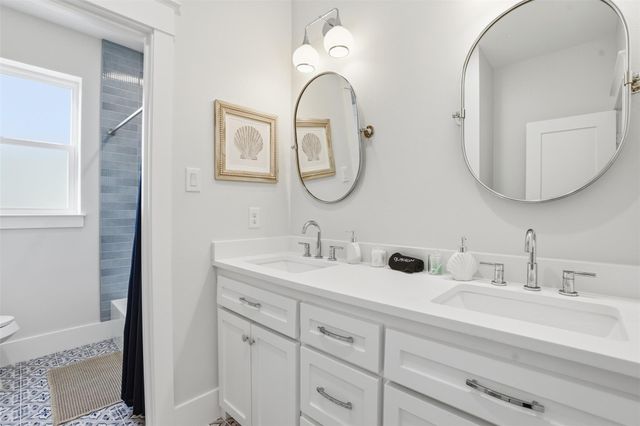 4010 Miramar Court, Galveston, TX 77554