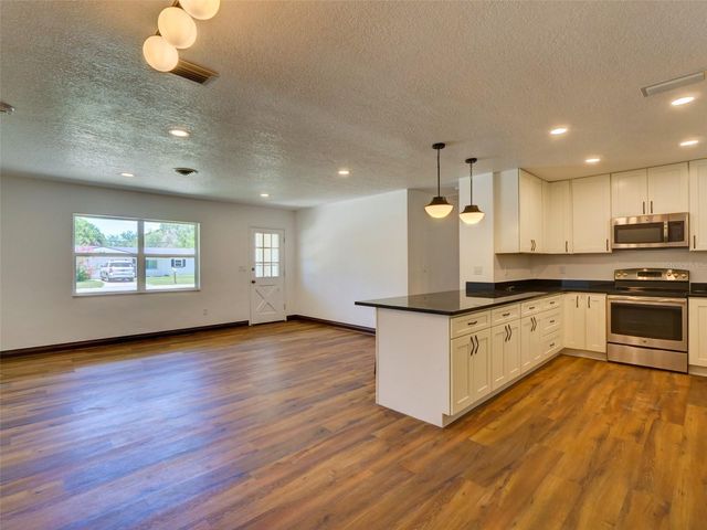 305 SUNSET DRIVE, Sanford, FL 32773