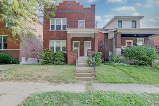 4627 Rosa Avenue, St Louis, MO 63116
