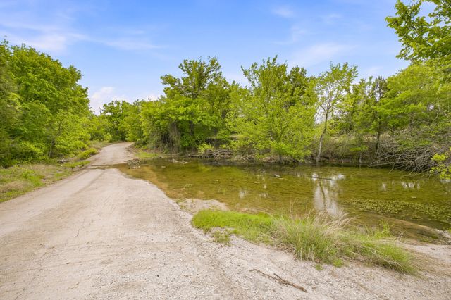 4823 Airport Road, Aledo, TX 76008