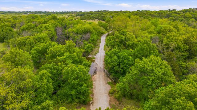 4823 Airport Road, Aledo, TX 76008
