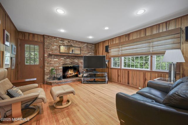 5 Woods Road, West Long Branch, NJ 07764