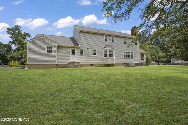 5 Woods Road, West Long Branch, NJ 07764