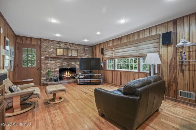 5 Woods Road, West Long Branch, NJ 07764