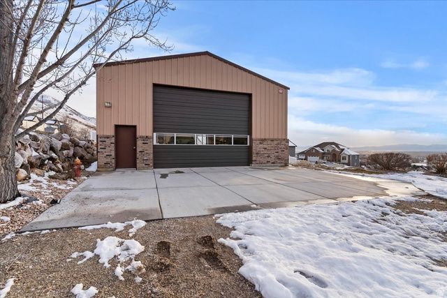 39 E 1800 S, Perry, UT 84302