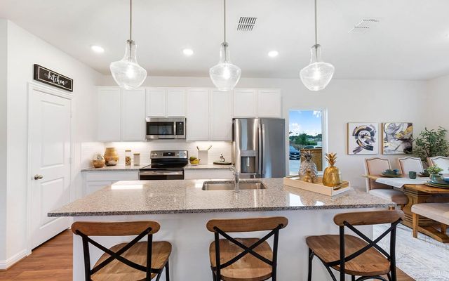 112 Vandervoort WAY, Jarrell, TX 76537