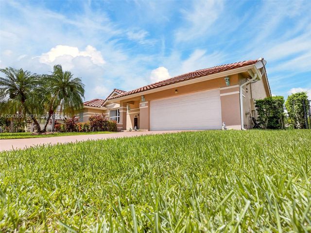 16203 NW 8th Drive, Pembroke Pines, FL 33028
