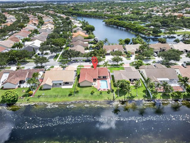 16203 NW 8th Drive, Pembroke Pines, FL 33028