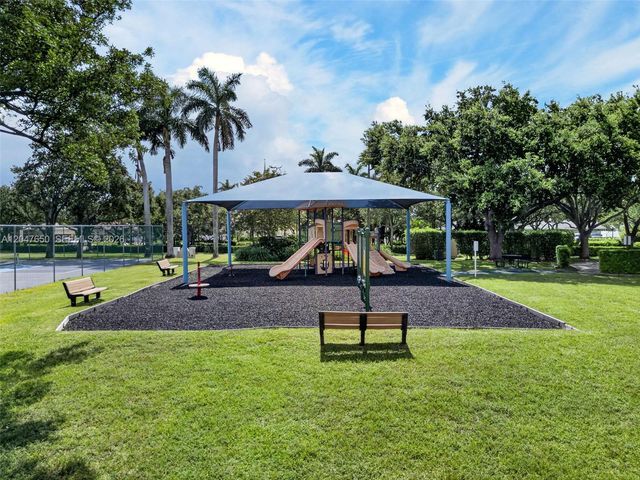 16203 NW 8th Drive, Pembroke Pines, FL 33028