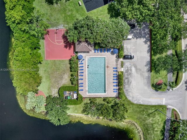 16203 NW 8th Drive, Pembroke Pines, FL 33028