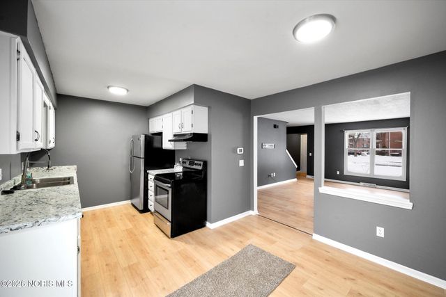 2161 Winterset Drive, Toledo, OH 43614