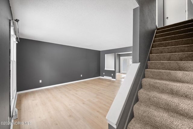 2161 Winterset Drive, Toledo, OH 43614