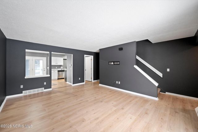 2161 Winterset Drive, Toledo, OH 43614