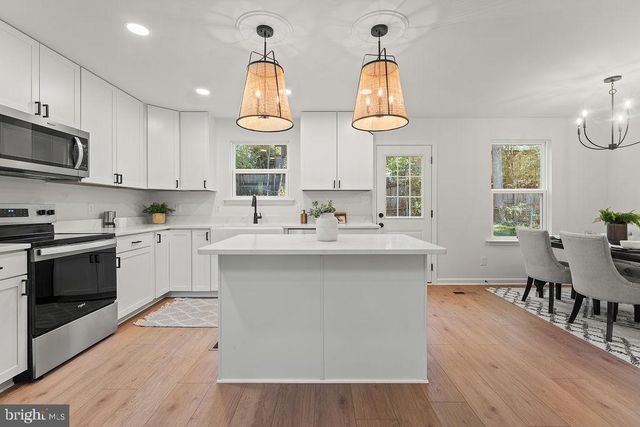 6 WILLOW BRANCH LN, Falmouth, VA 22405