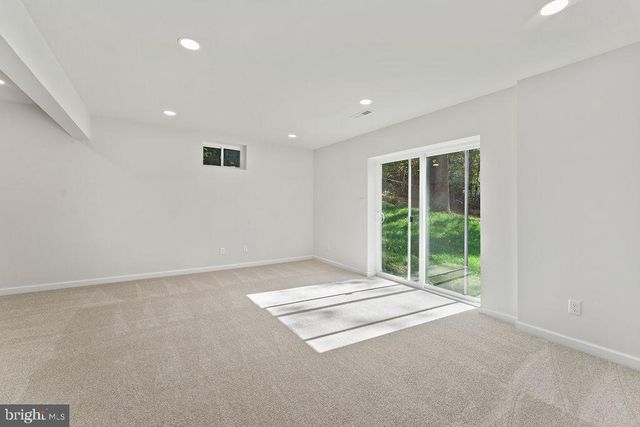 6 WILLOW BRANCH LN, Falmouth, VA 22405