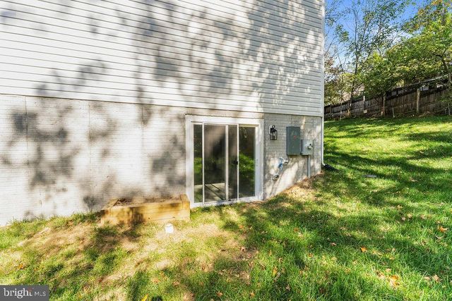 6 WILLOW BRANCH LN, Falmouth, VA 22405