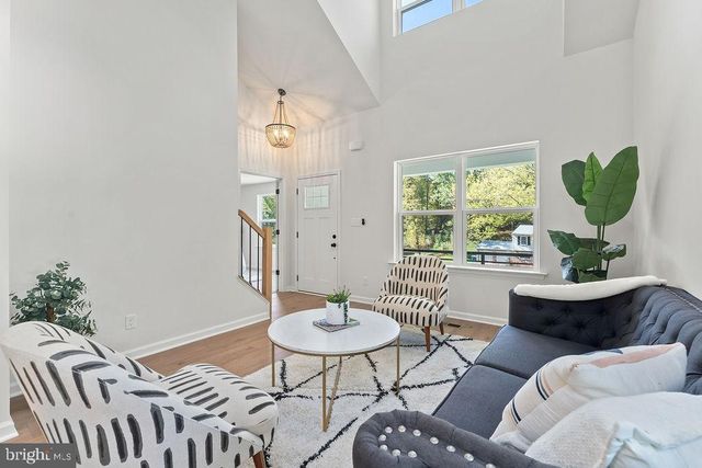 6 WILLOW BRANCH LN, Falmouth, VA 22405